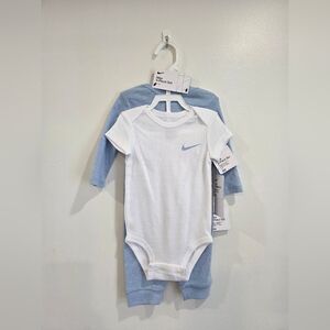 Nike Baby 3-Piece Set in Cobalt Bliss Heather